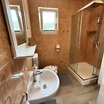 House Viric דירה
