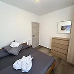 Lejlighed House Viric