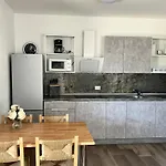 House Viric Vir