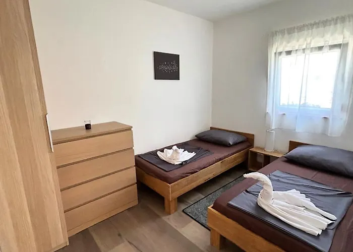 House Viric 아파트 *