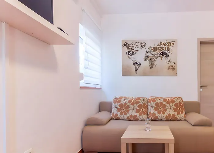 아파트 House Viric