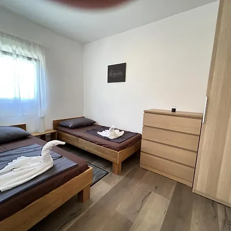 House Viric شقة