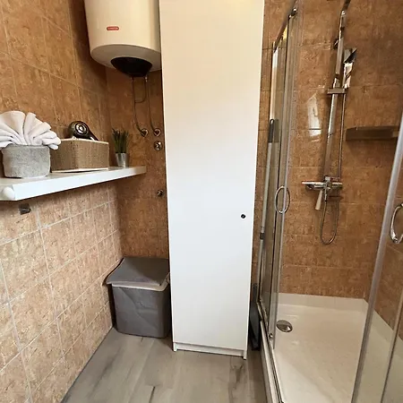 Appartement House Viric Vir